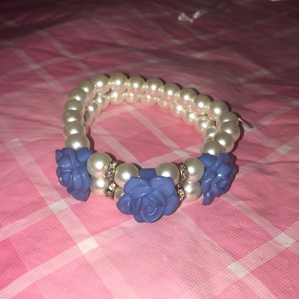 🎈SALE🎈🌷#9.“PEARLS & ROSES”🌷
